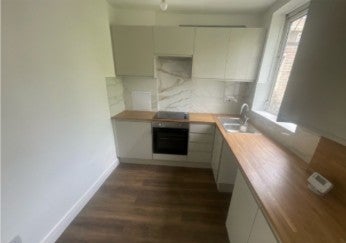 Flat Greville Road in Greater London