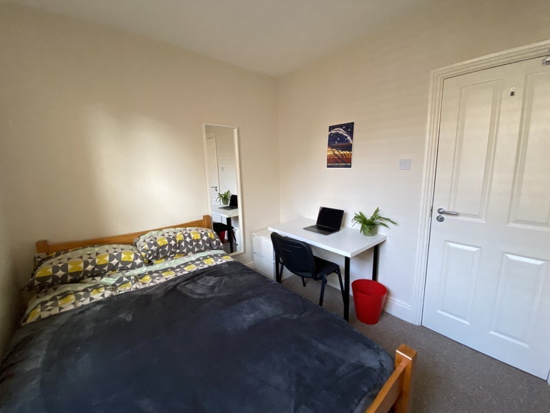 Room Victoria Street in Stoke-on-Trent