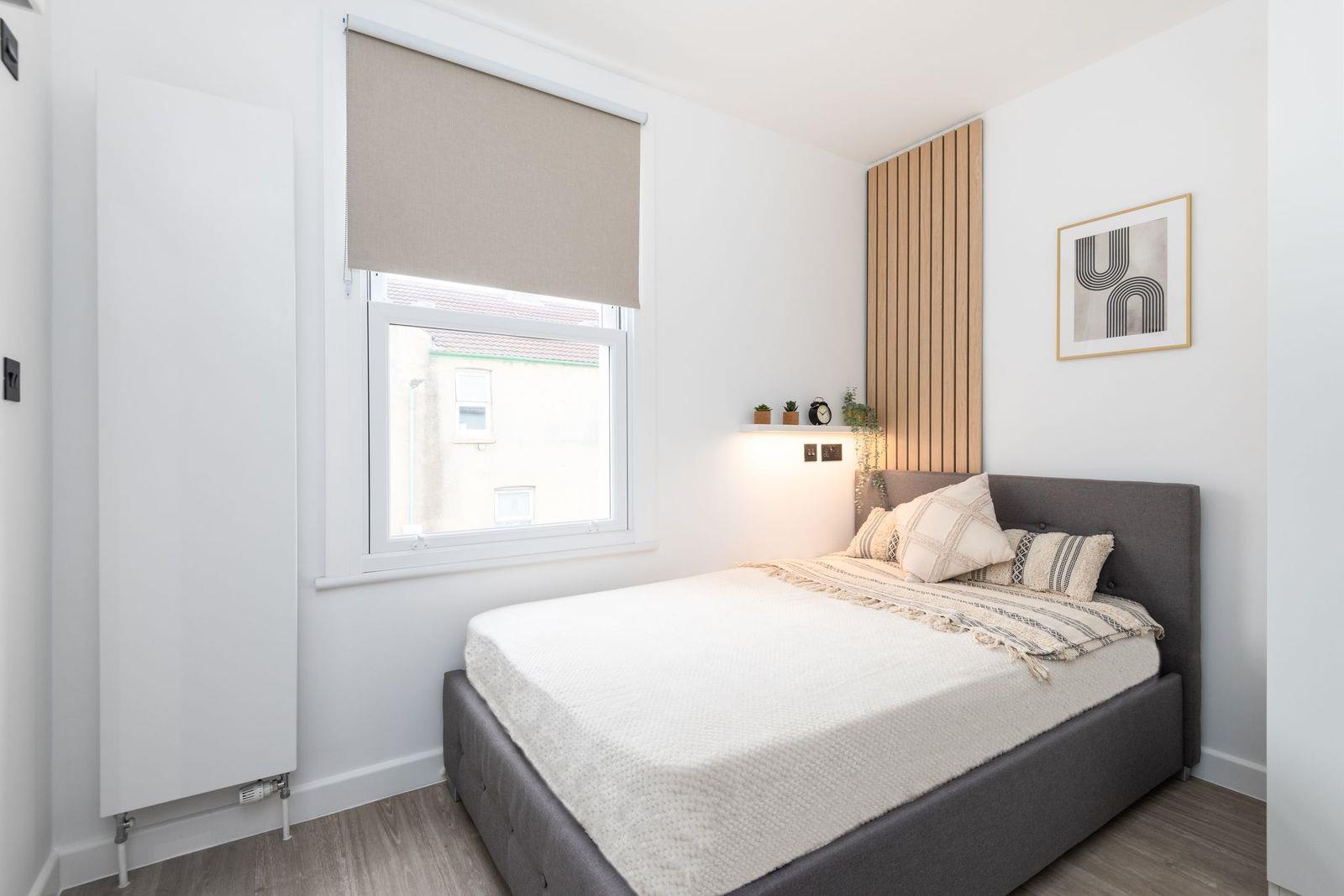 Room St Georges Road in Gillingham