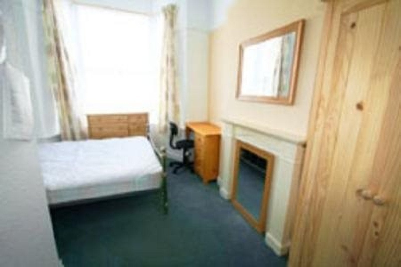Room Grafton Street in Hull