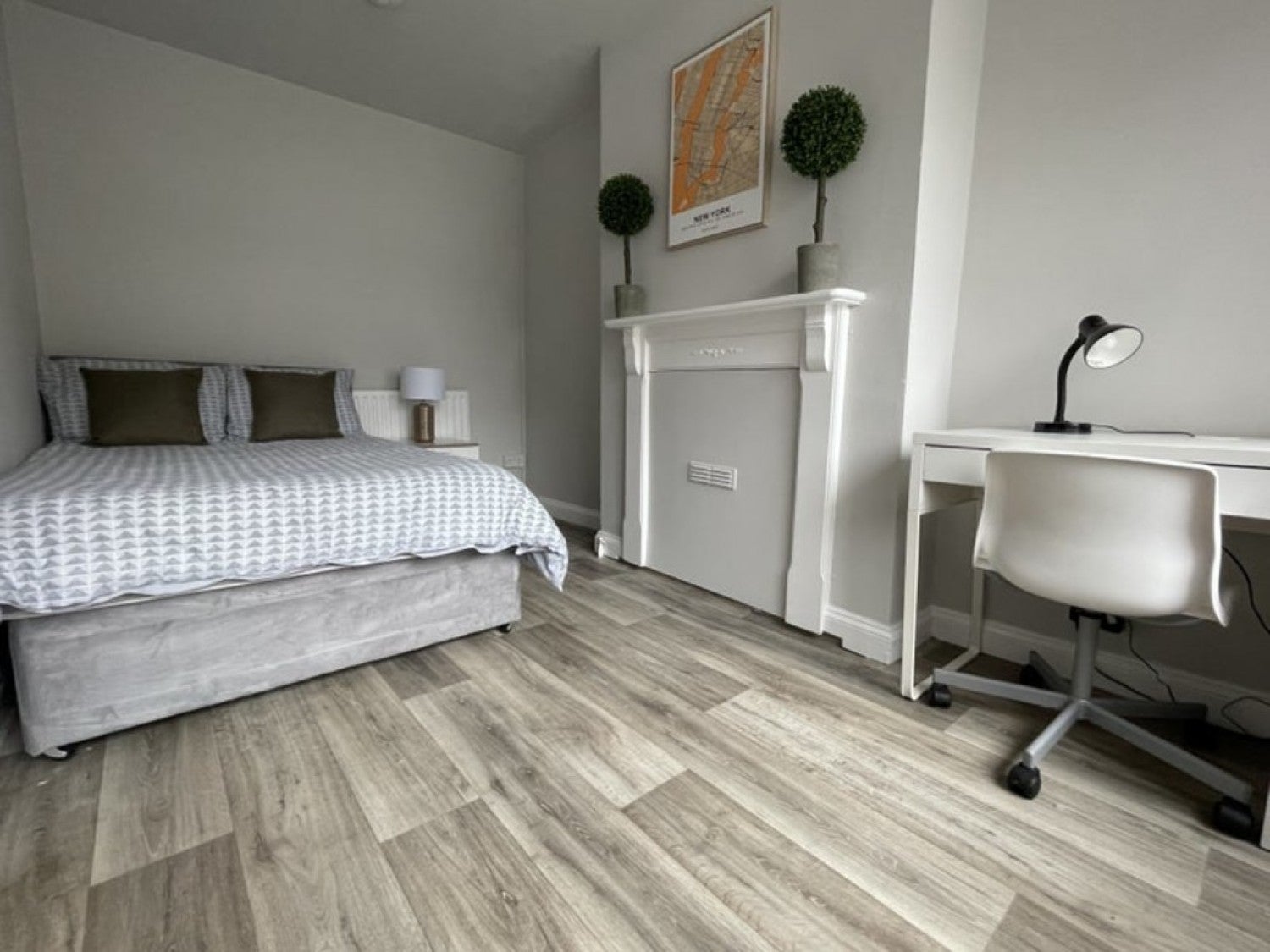 Room Hawkwood Crescent in Worcester