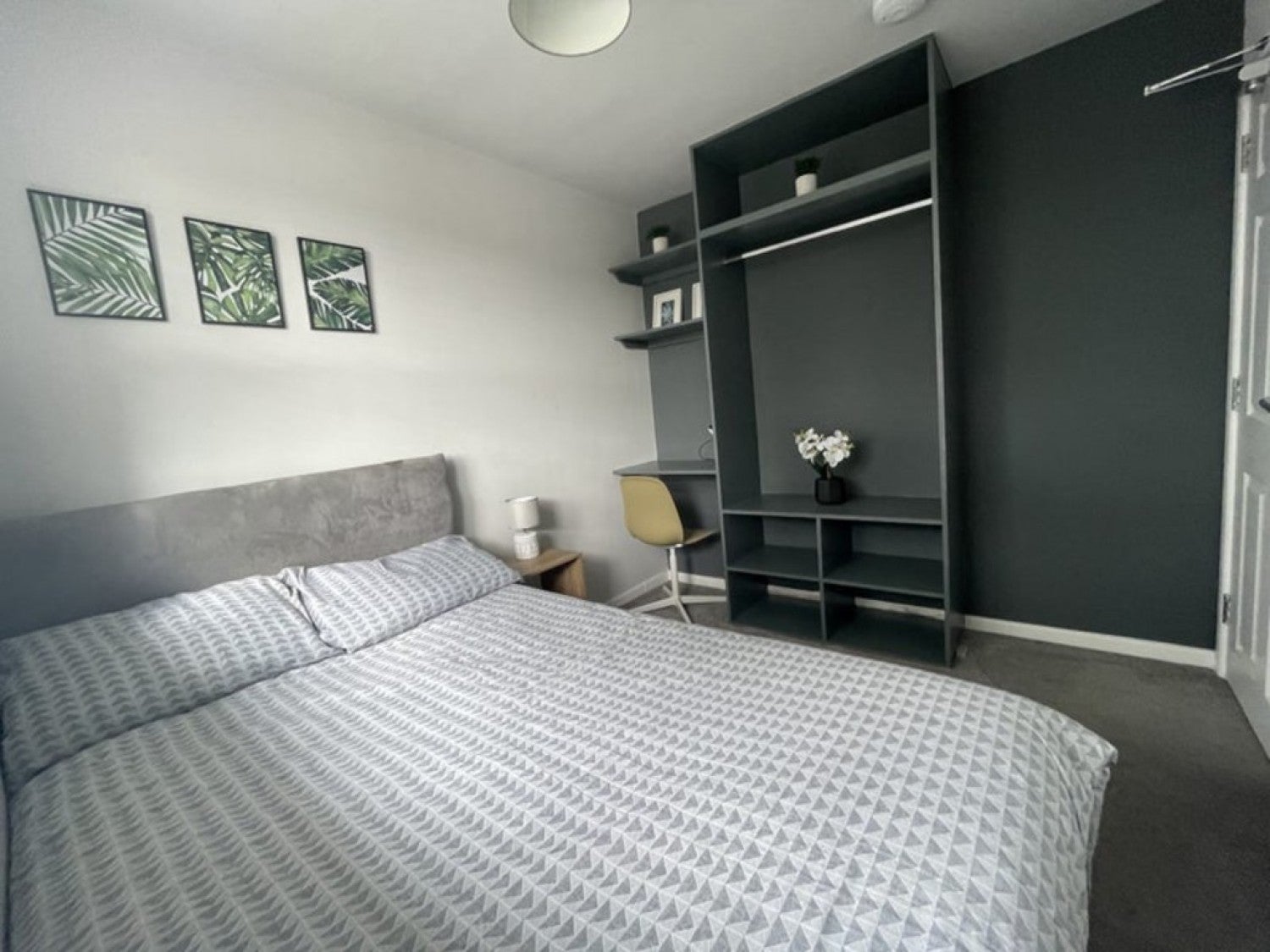Room Hawkwood Crescent in Worcester