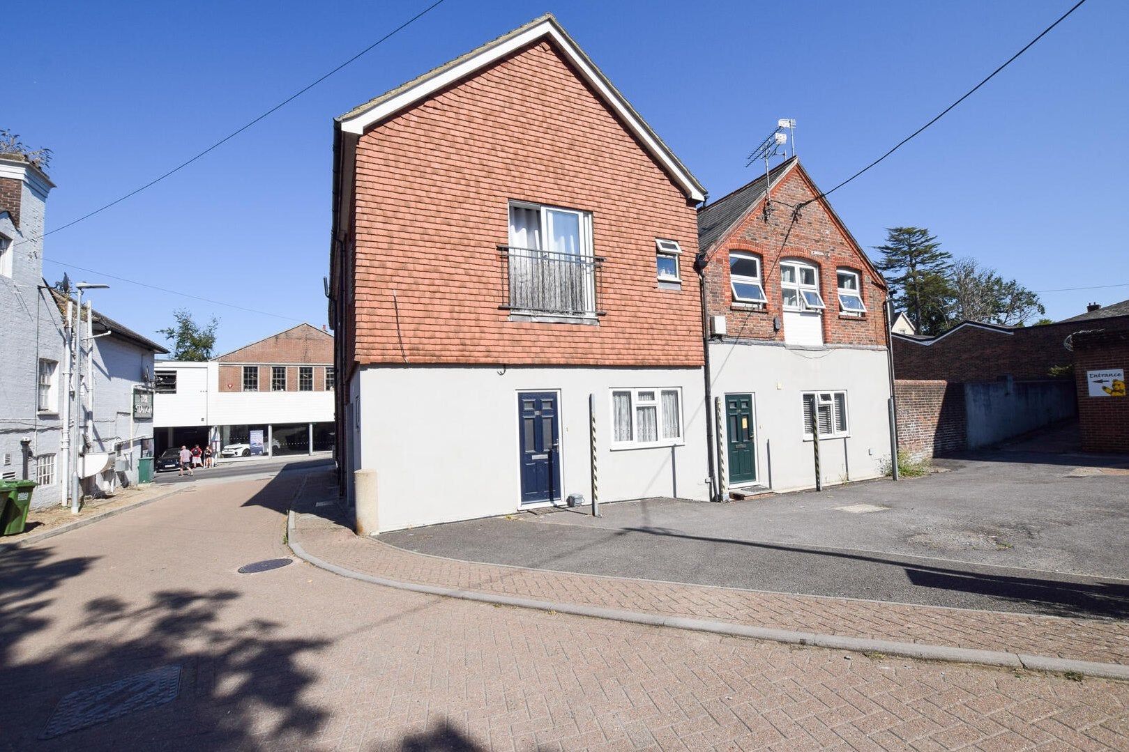 Flat New Town in Wealden