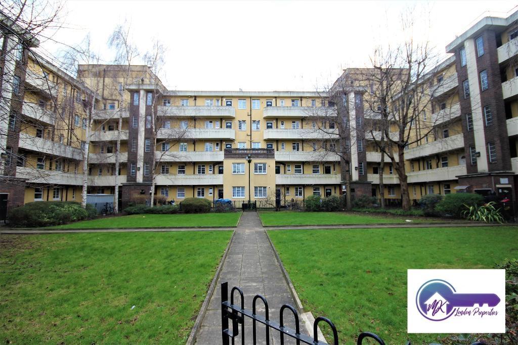 Flat Arbour Square in Greater London