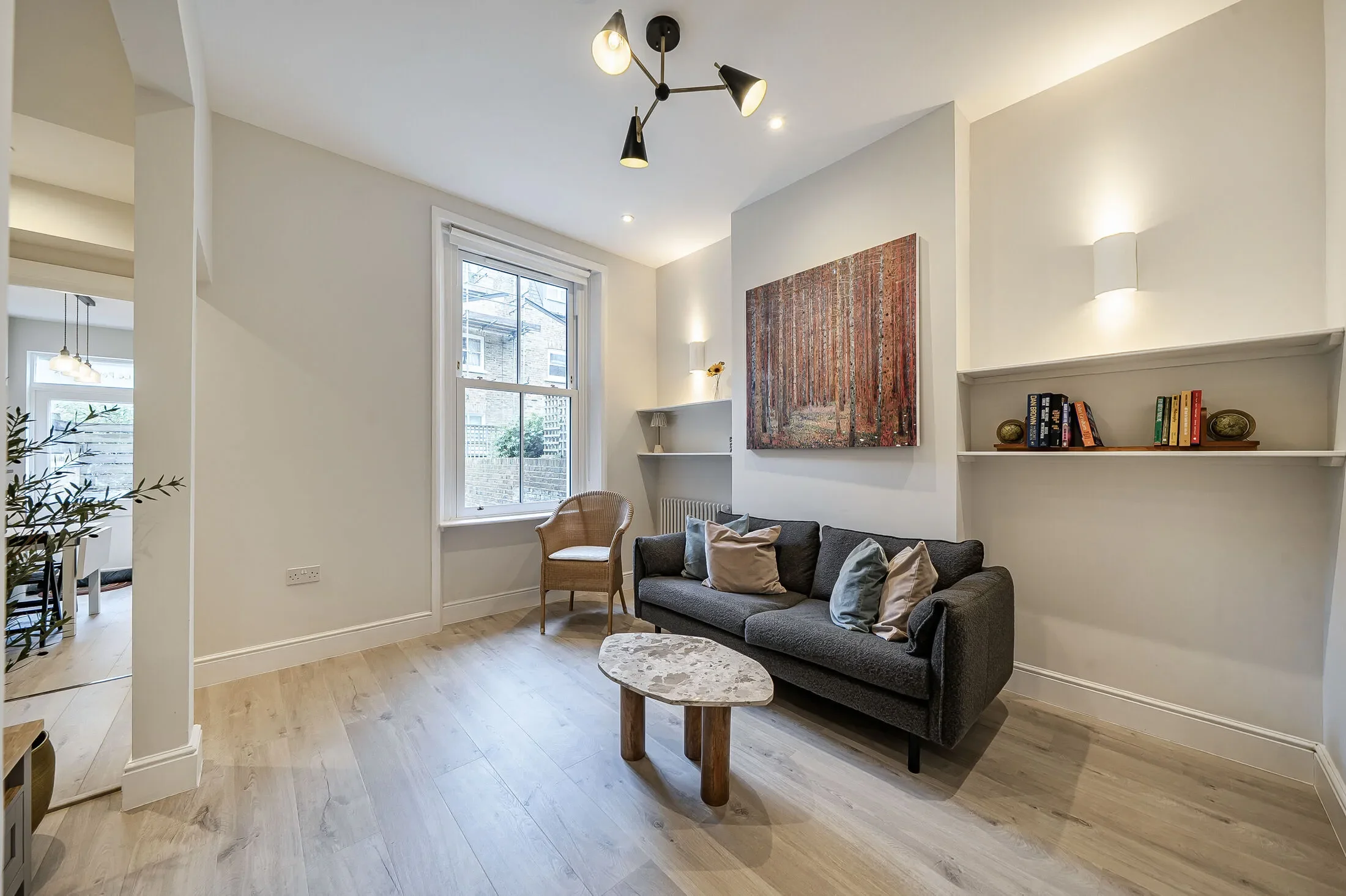 Flat Burnaby Street in Greater London