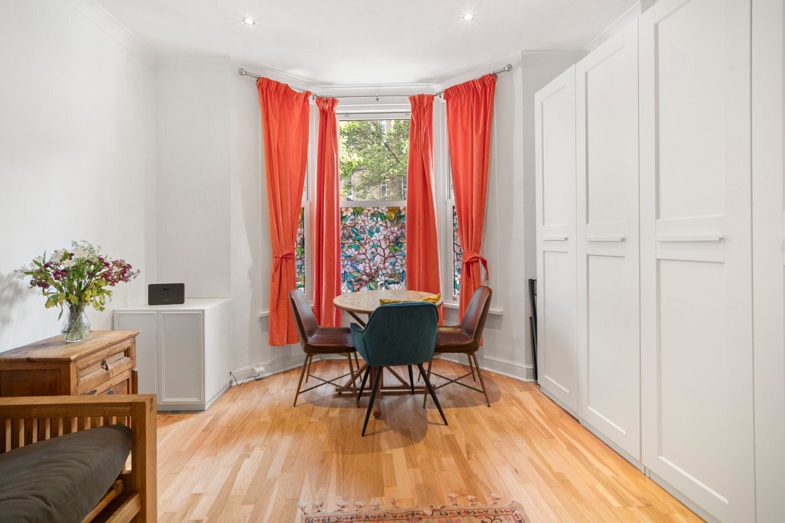 Flat Hormead Road in City of Westminster