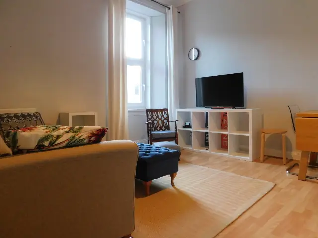 Flat Springwell Place in City of Edinburgh