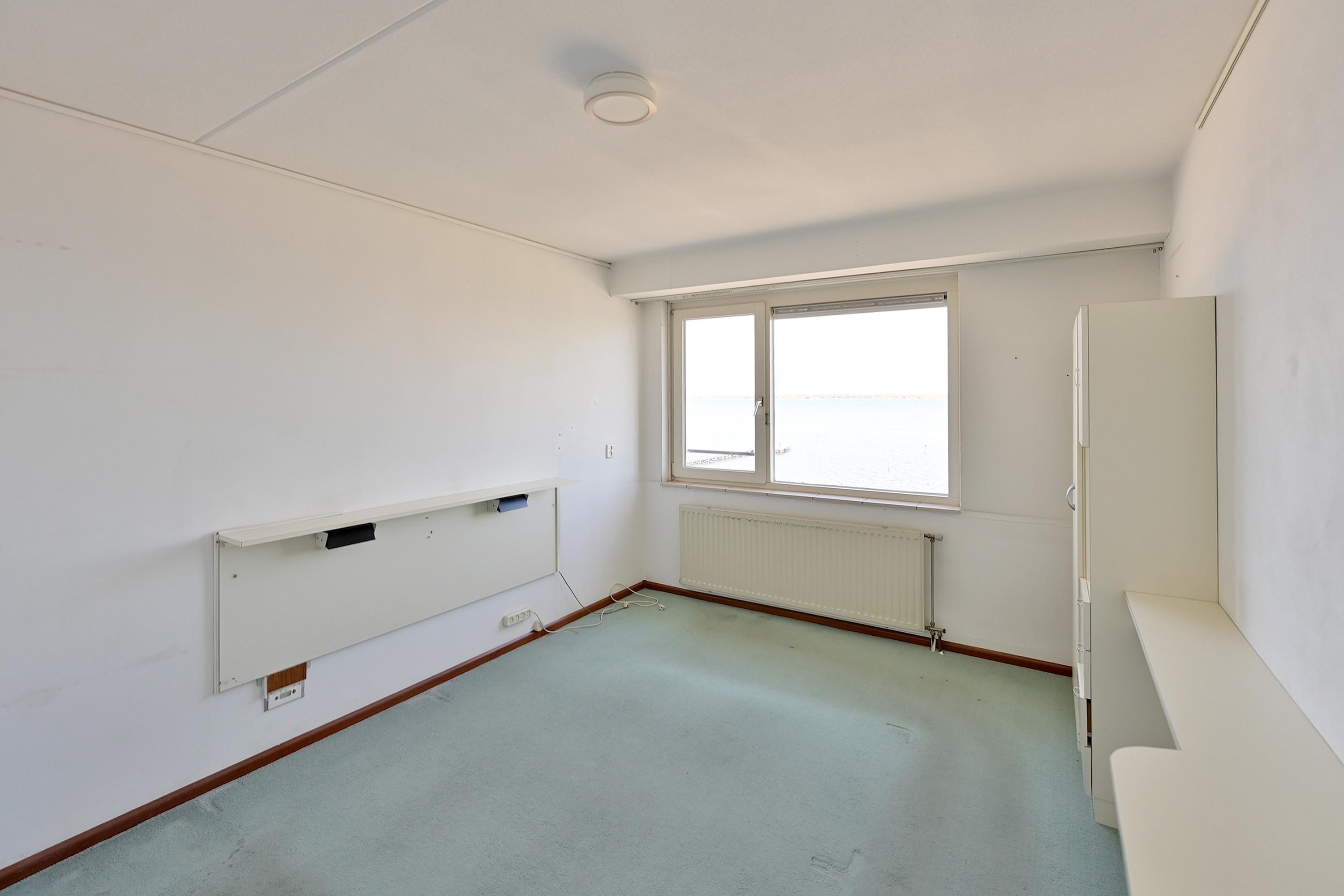 Appartement te koop: Zomerkade 258, Huizen