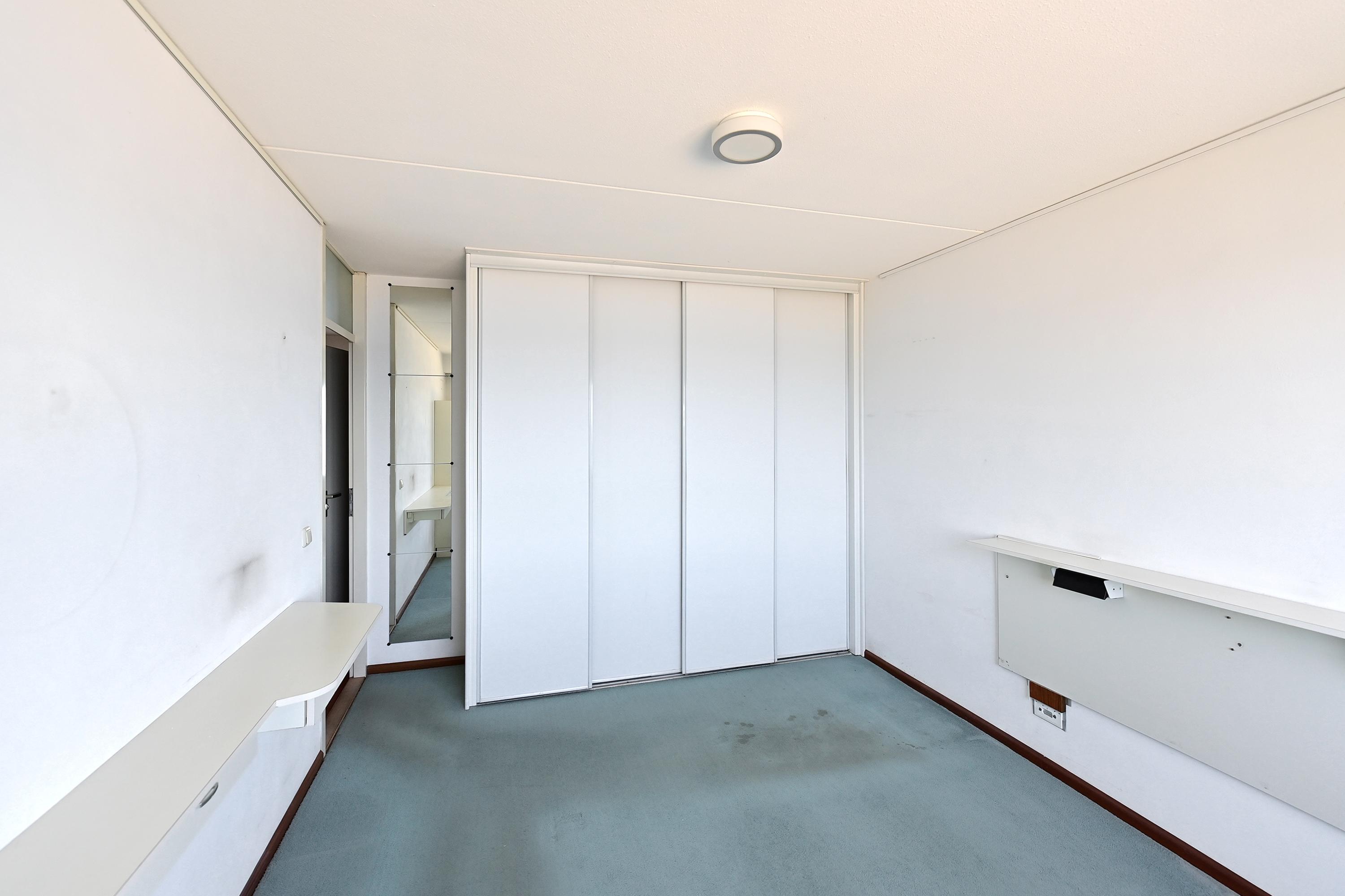 Appartement te koop: Zomerkade 258, Huizen