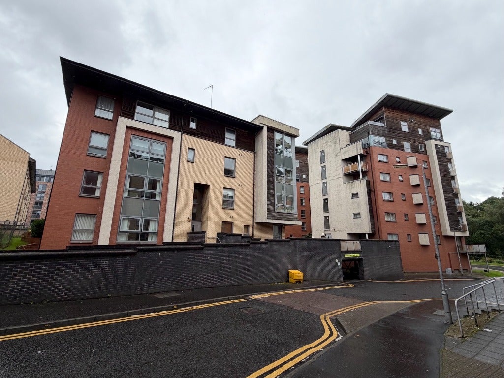 Flat Govan-Partick Bridge in Glasgow