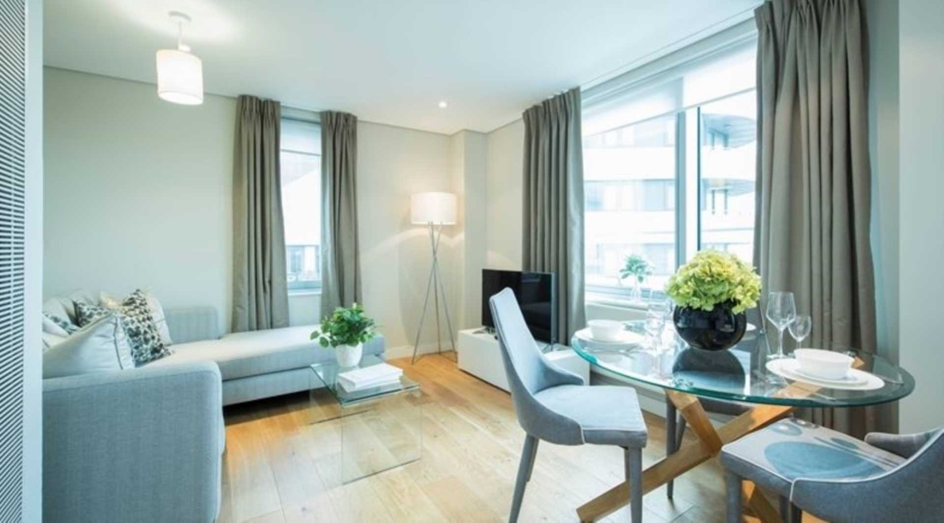 Flat Merchant Square in City of Westminster