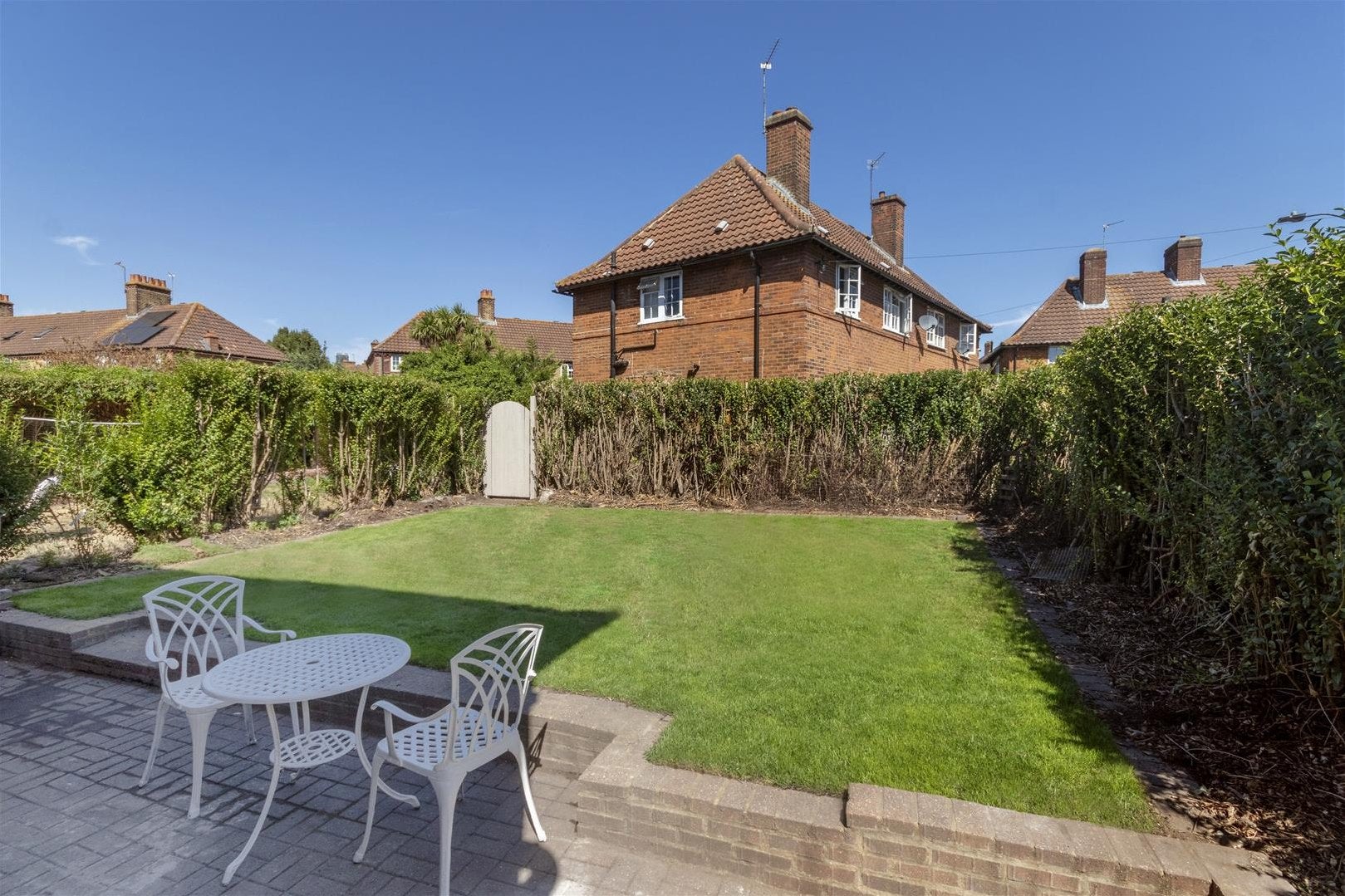 House Bryony Road in Greater London