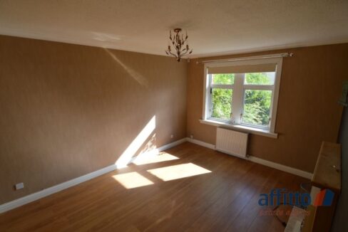 Flat Jarvie Avenue in Plains