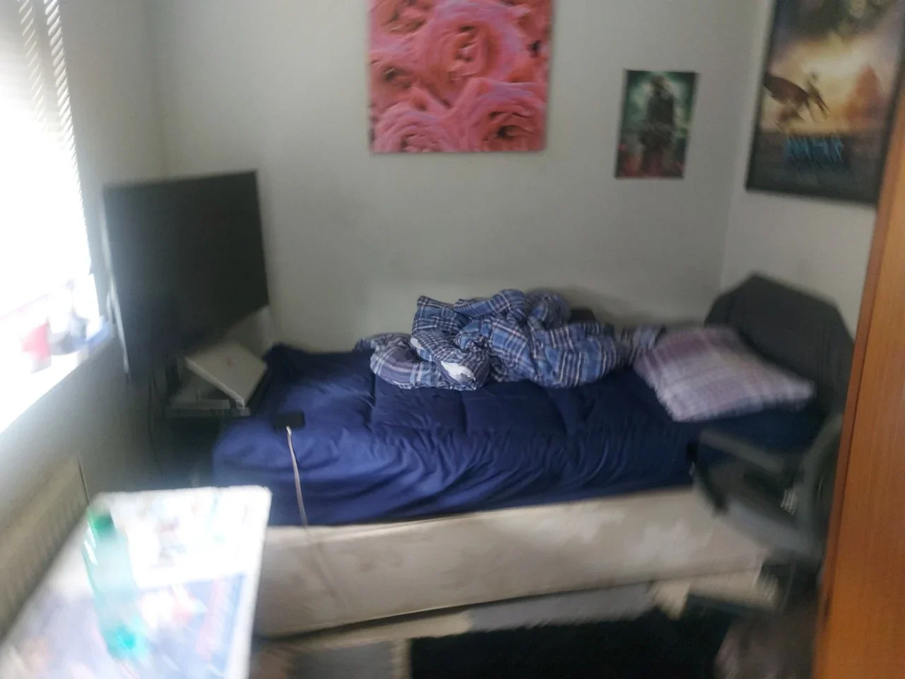Room Longlands Avenue in Greater London