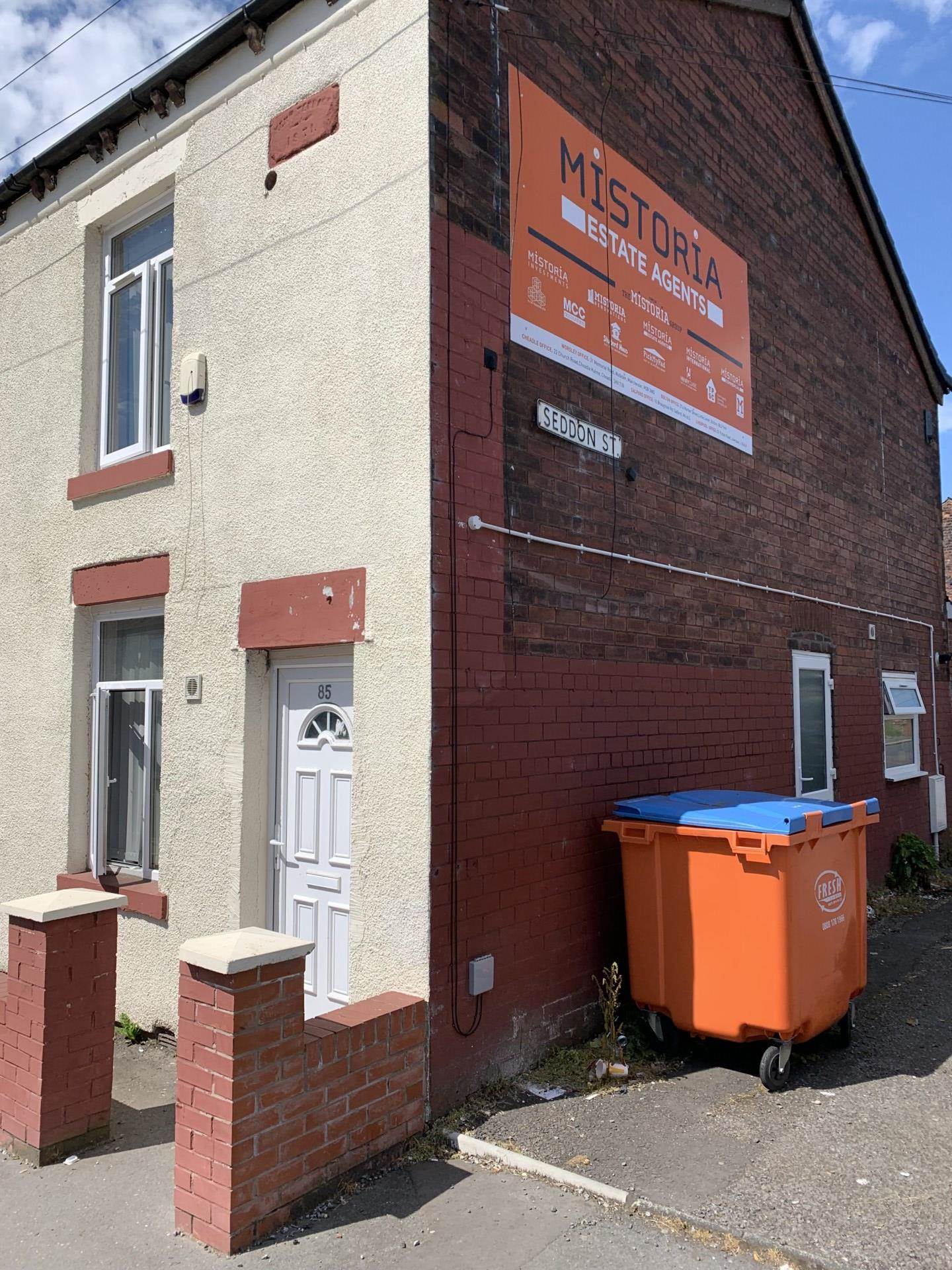 Flat Cleggs Lane in Salford