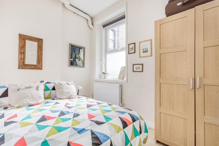 Flat Brighton Terrace in Greater London