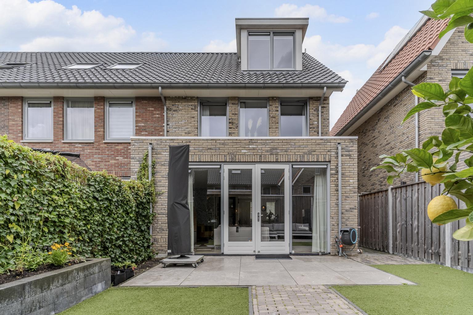 Huis Jellingelant 10 in Zuid-Scharwoude