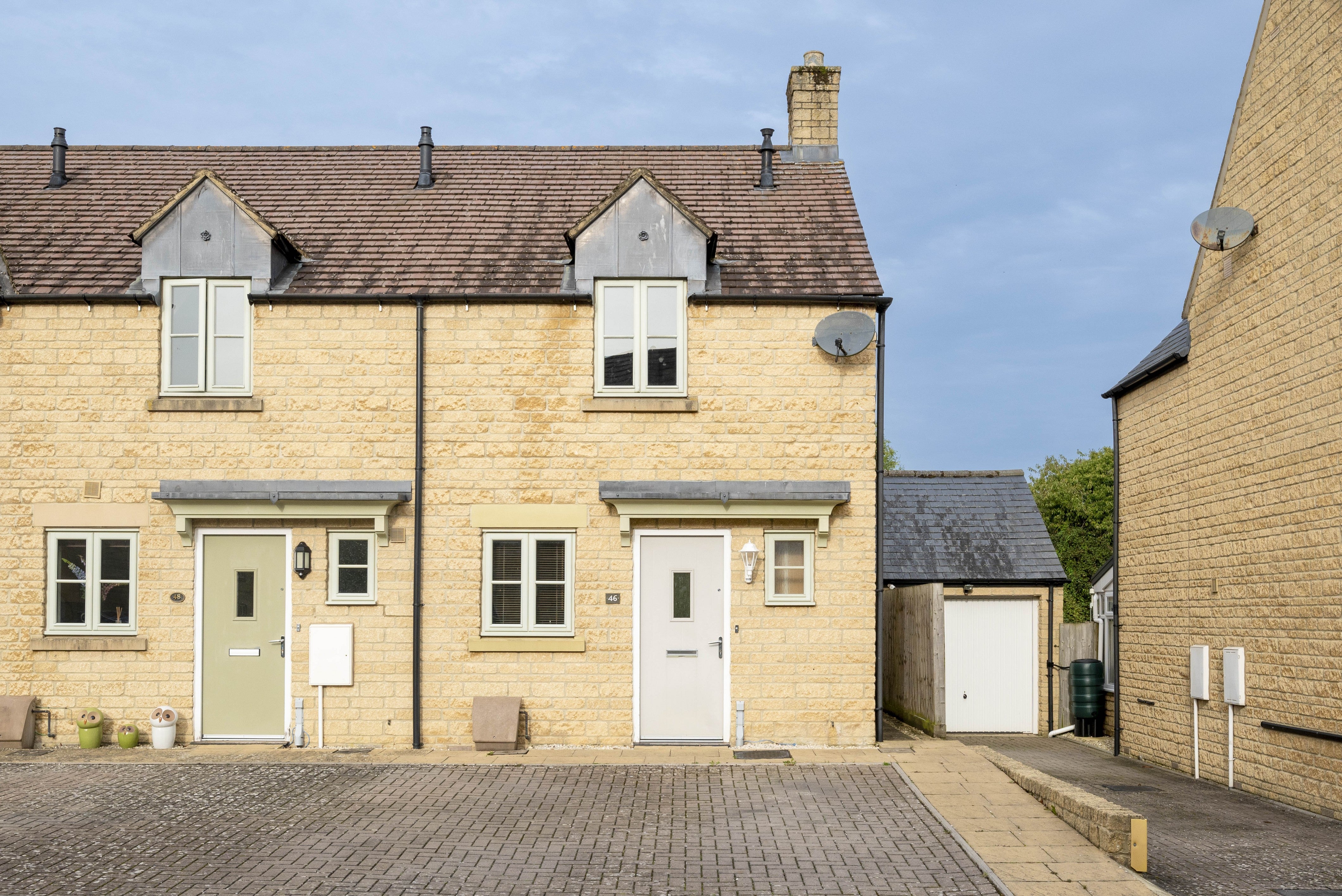 House Barnsley Way in Cotswold District