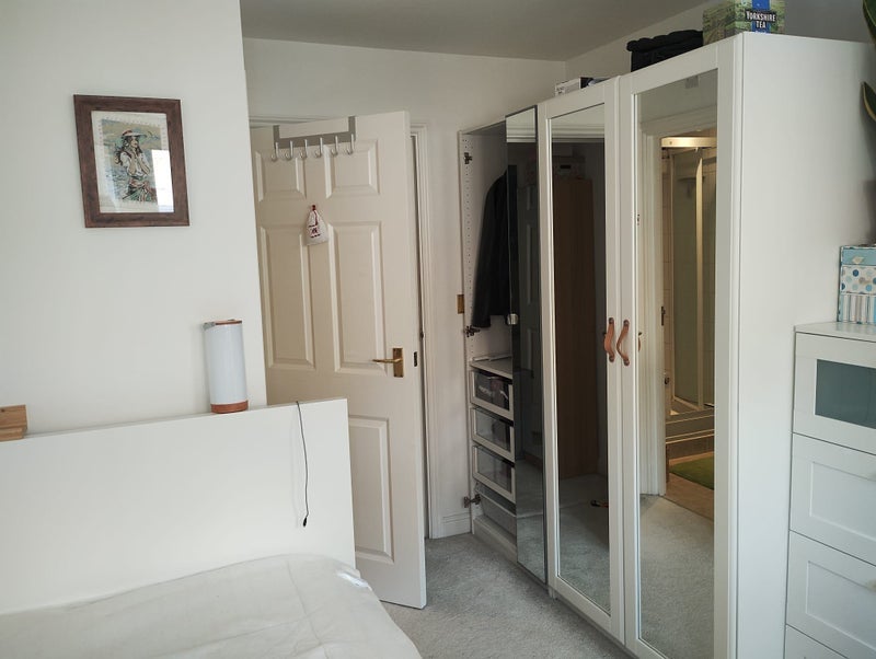 Room Tower Mill Road in Greater London