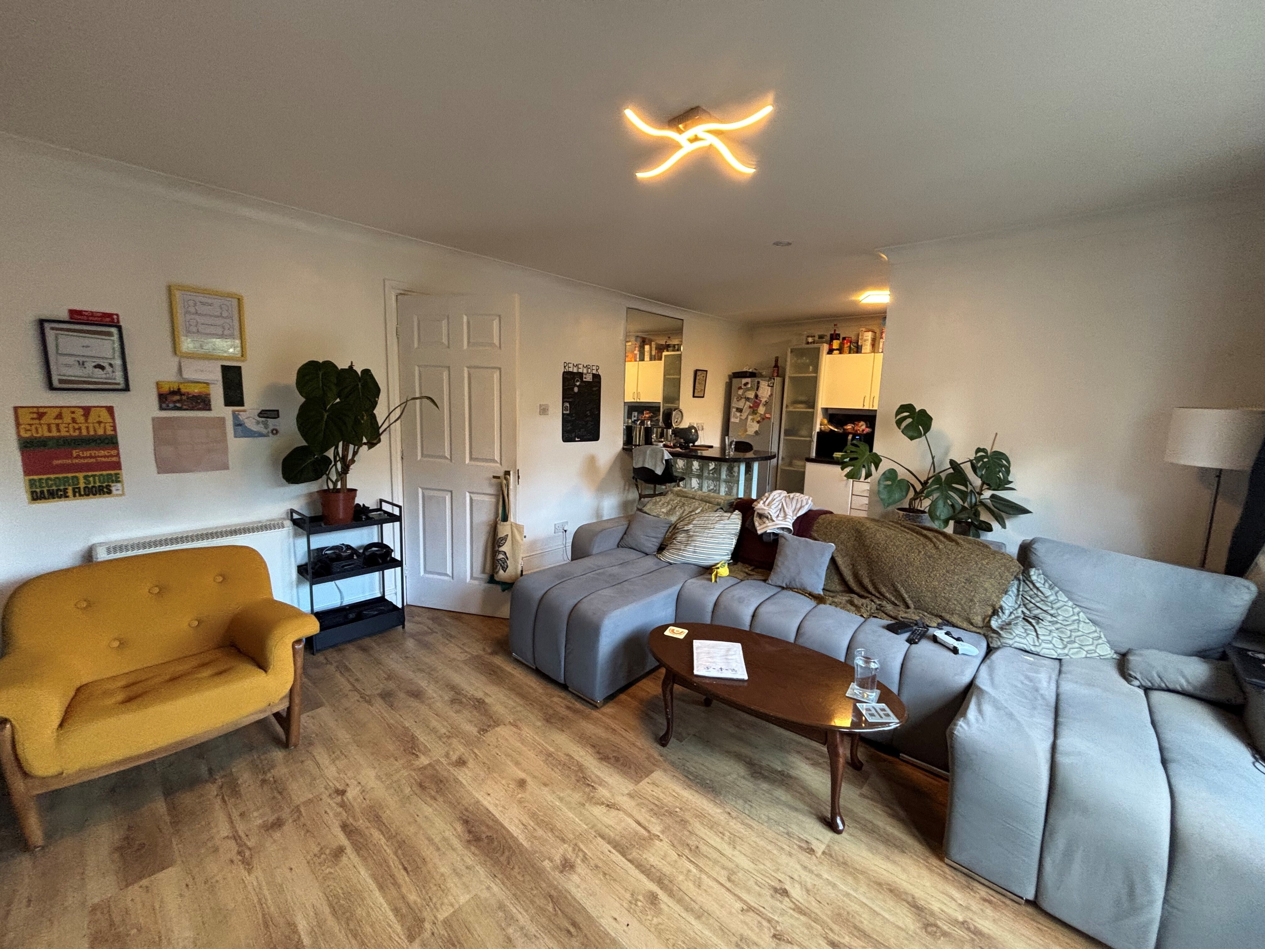 Flat Brompton Avenue in Liverpool