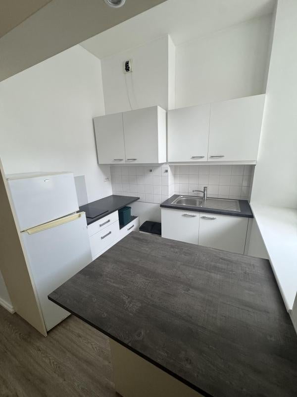 Room Rue Saint-Maurille in Angers