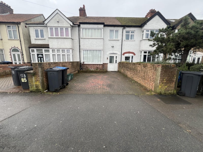 Room Morden Road in Greater London
