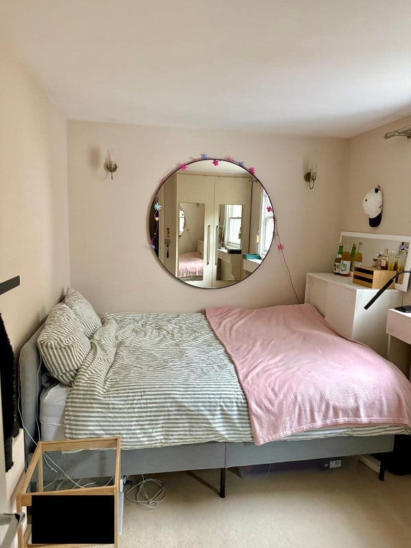 Room Kempsford Gardens in Greater London