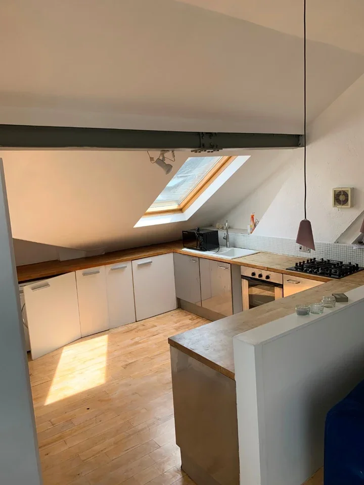 Flat Briarwood Road in Greater London