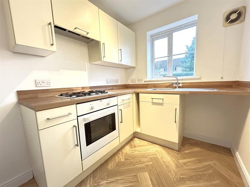 House Cedar Way in Selby