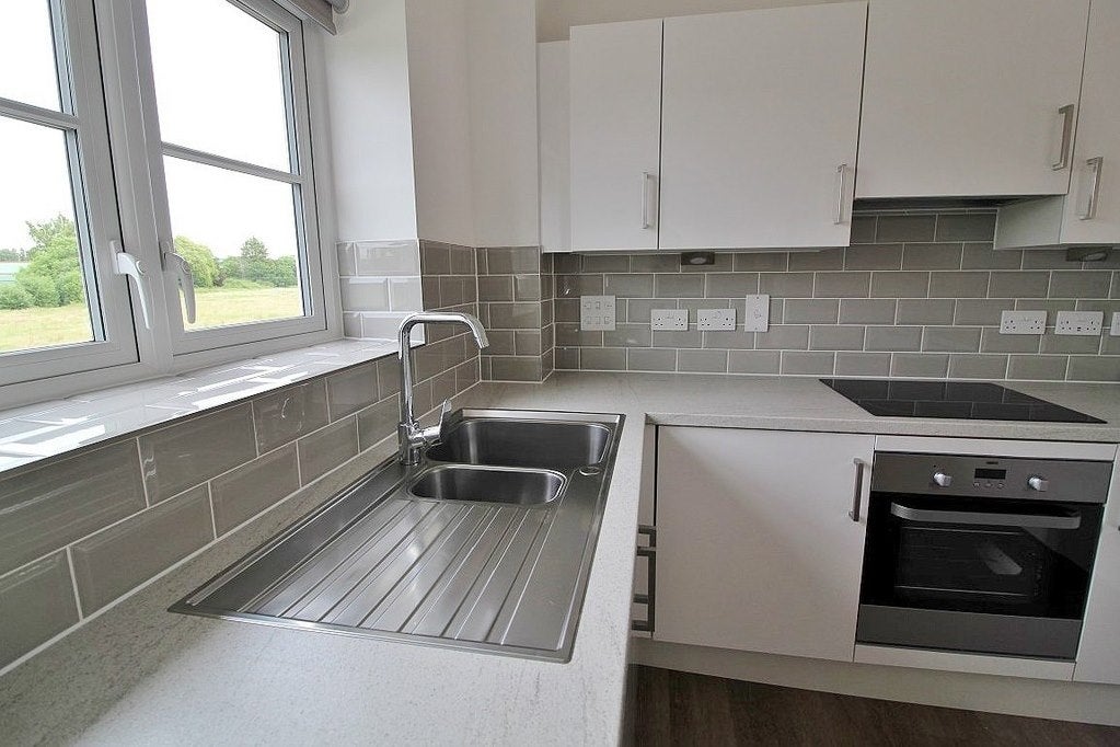 Flat Uplands Road in Winchester