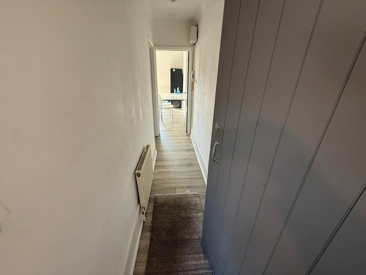 Flat Portland Road in Greater London