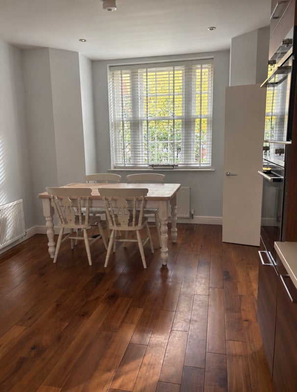 Room Bagleys Lane in Greater London