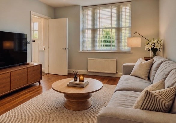 Room Bagleys Lane in Greater London