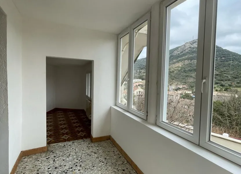 Flat Rue de la Vigna in Meyrannes