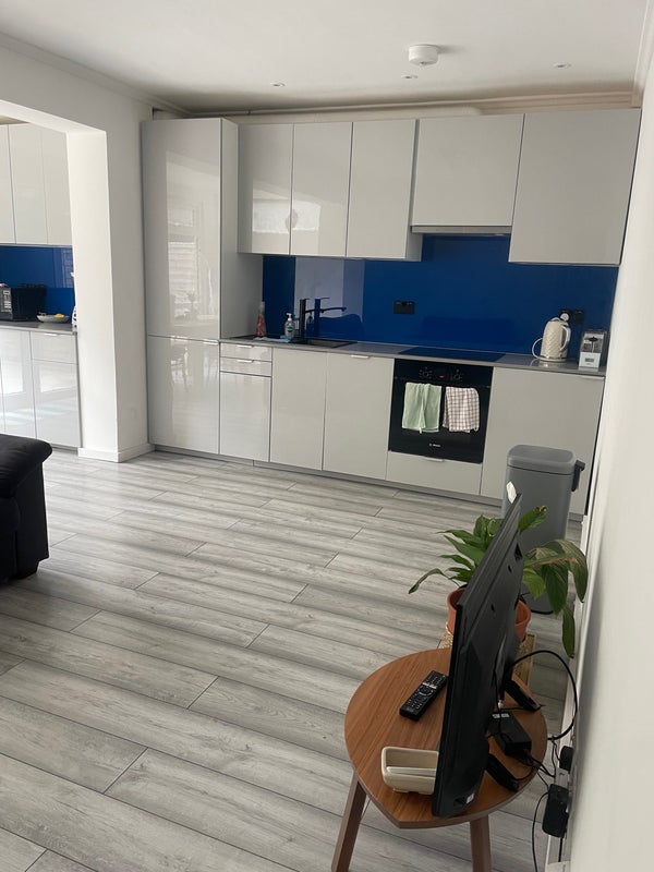 Room Clarence Lane in Greater London