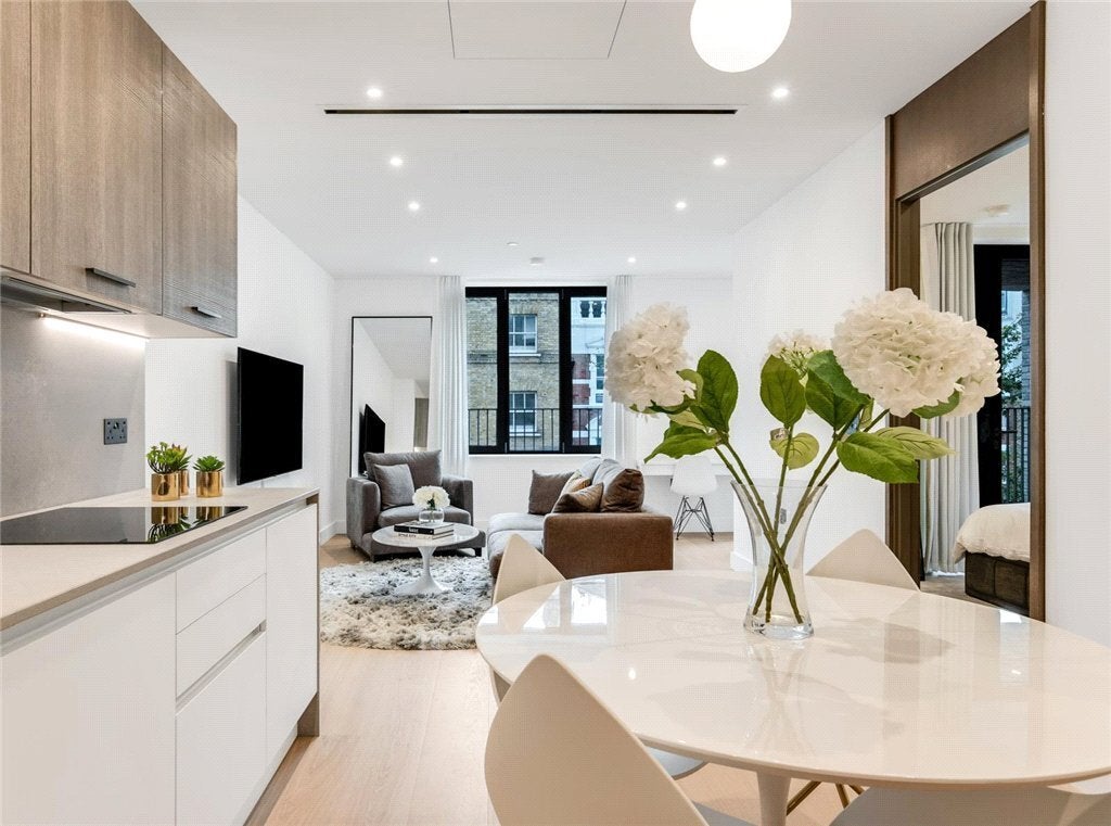Flat Cosway Street in City of Westminster