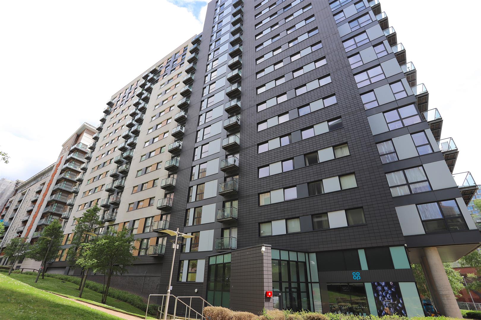 Flat New Century Park in Manchester