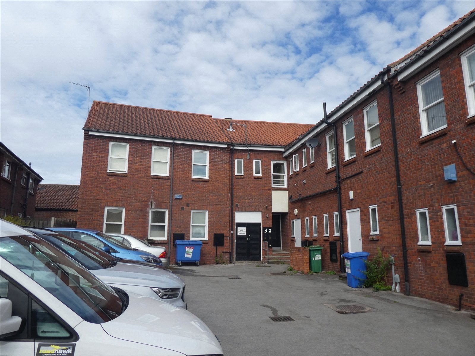 Flat Walrus Arcade in Hessle