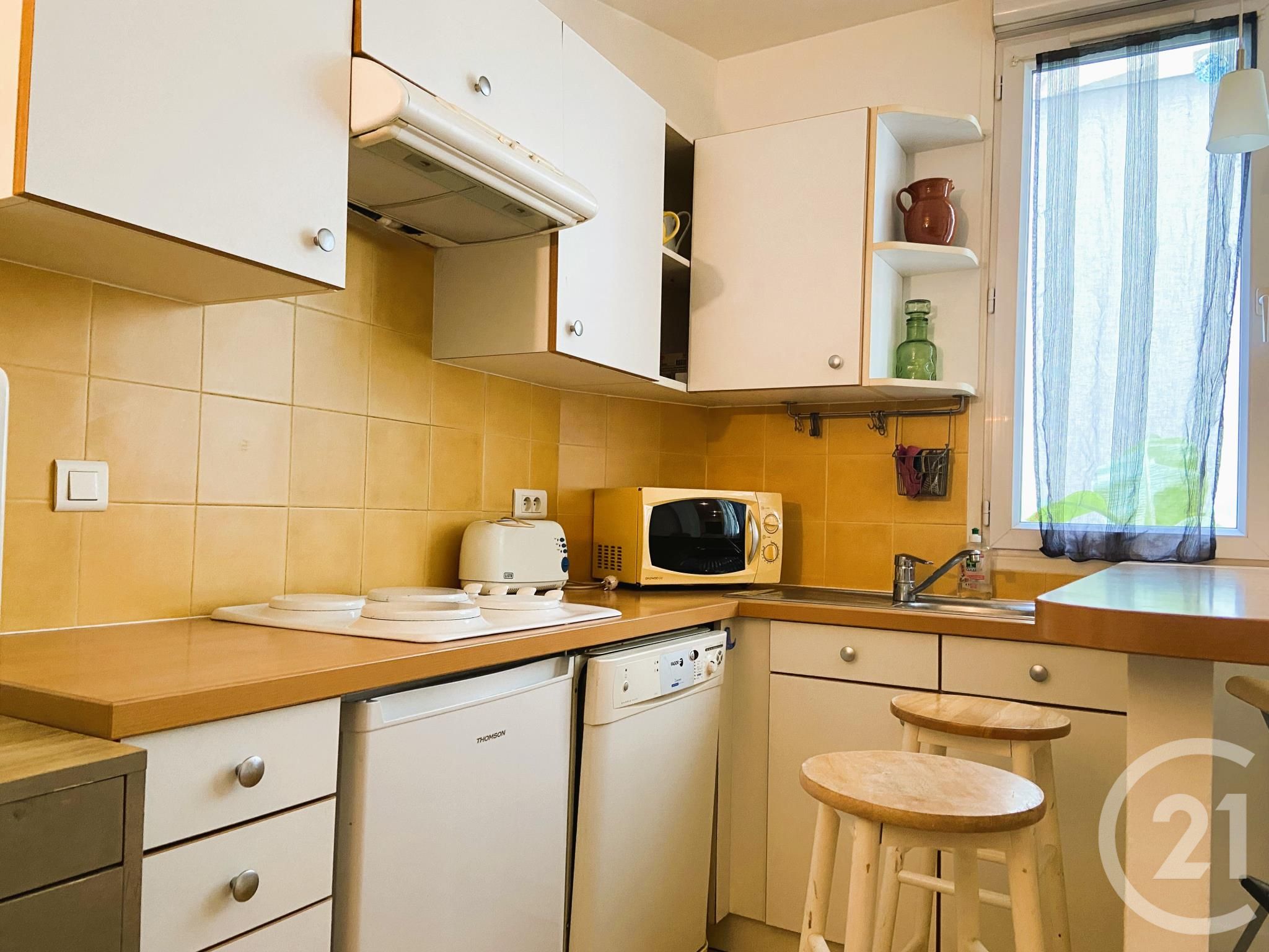 Flat Rue Chaudron in Paris
