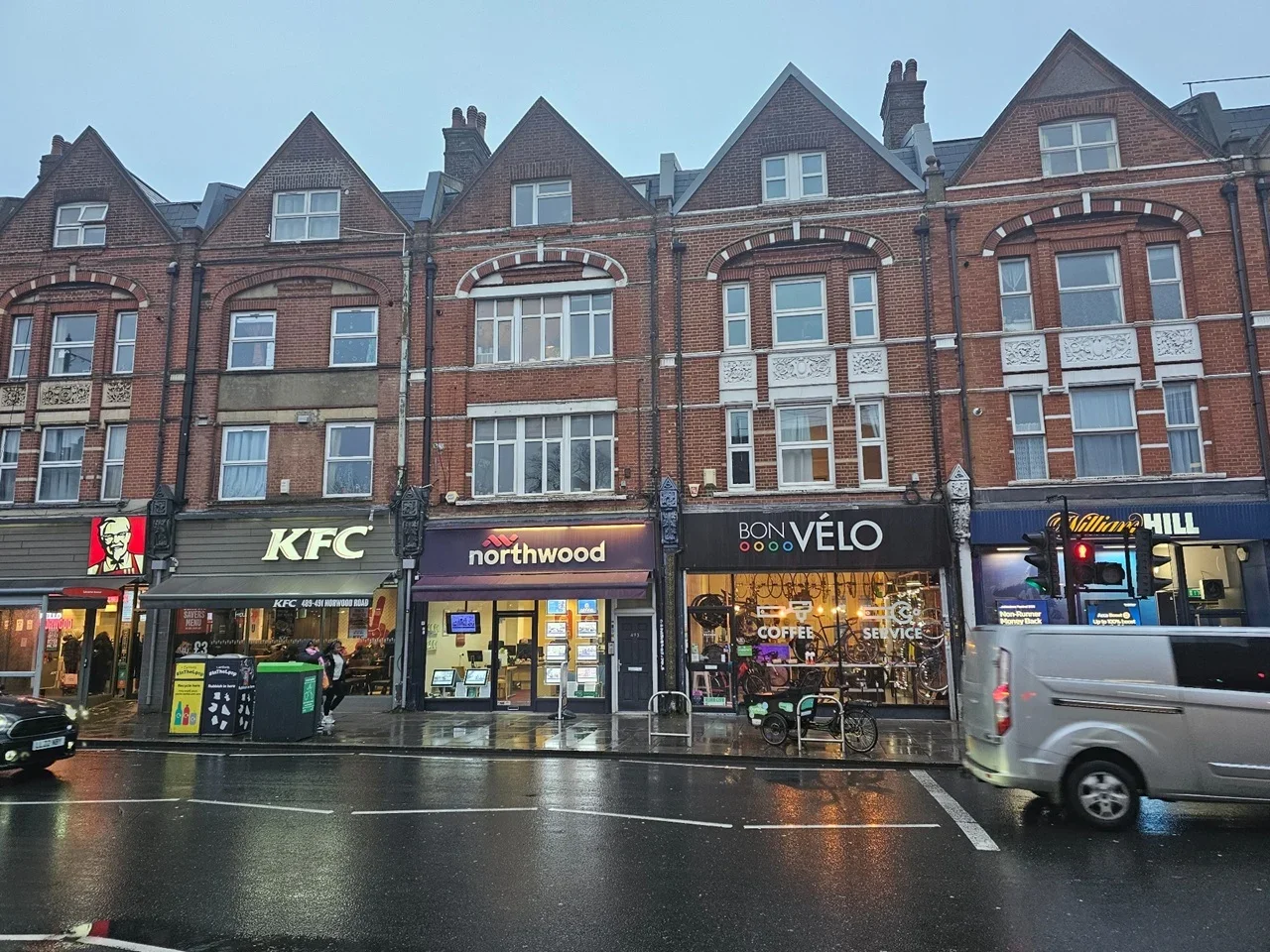 Flat Dalton Street in Greater London