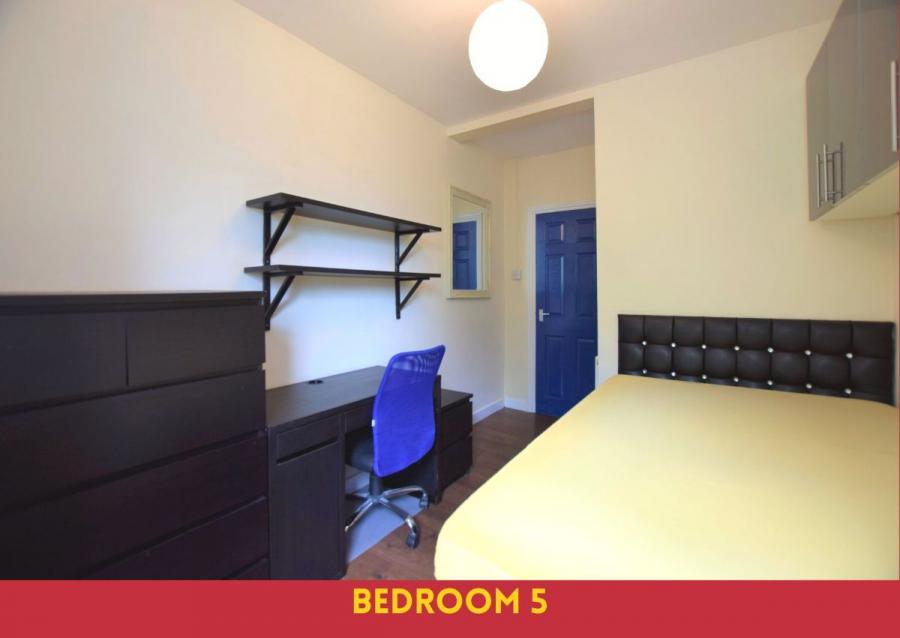 Room Oxford Road in Canterbury