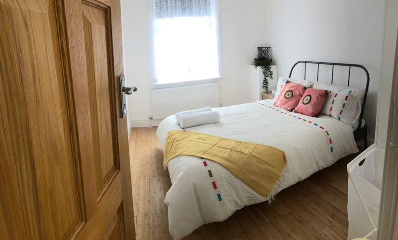 Room High Street in Greater London