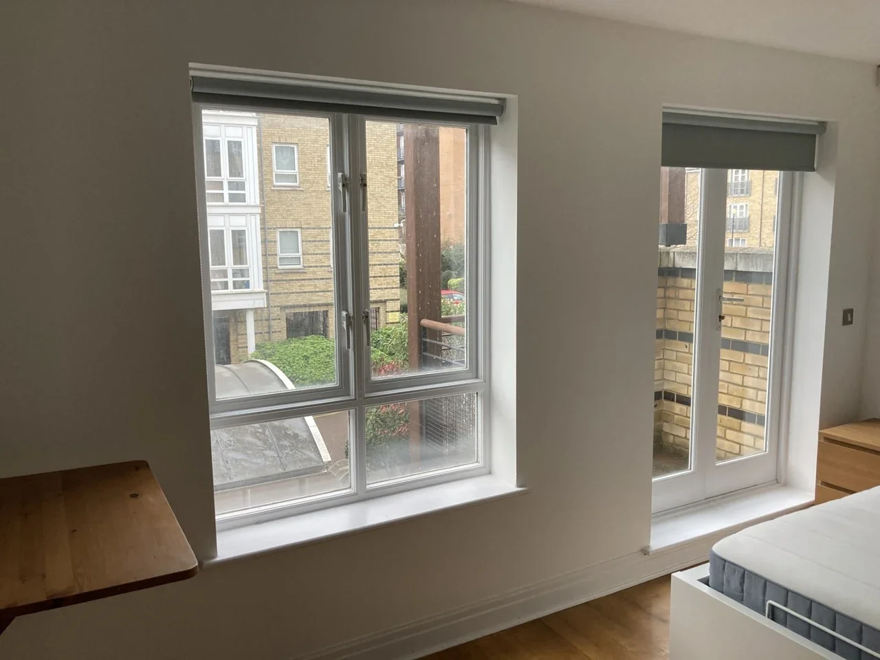 Room St. Davids Square in Greater London