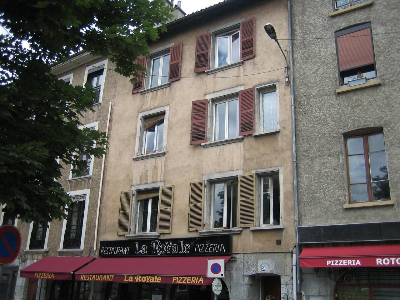 Flat Quai Perrière in Grenoble