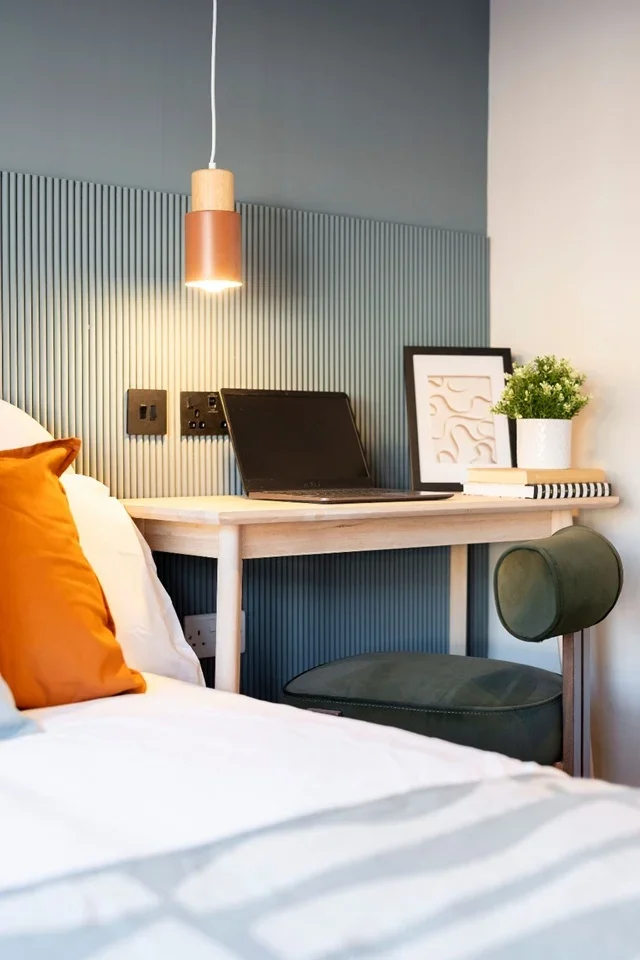 Room Kitchener Road in High Wycombe