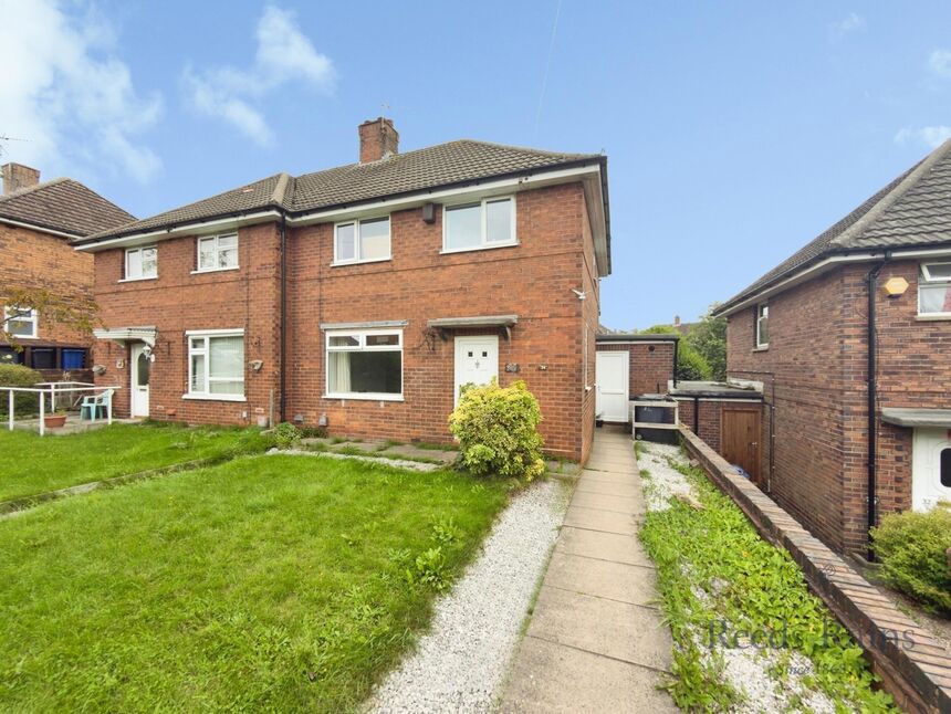 House Monument Road in Kidsgrove