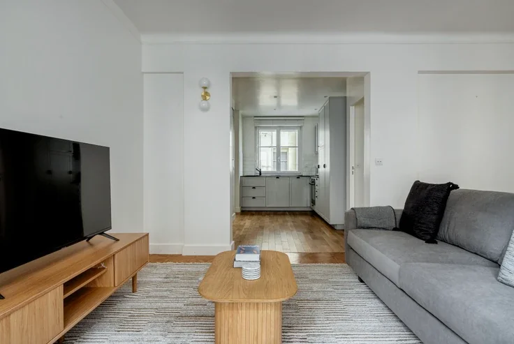Appartement Rue du Mont Cenis à Paris