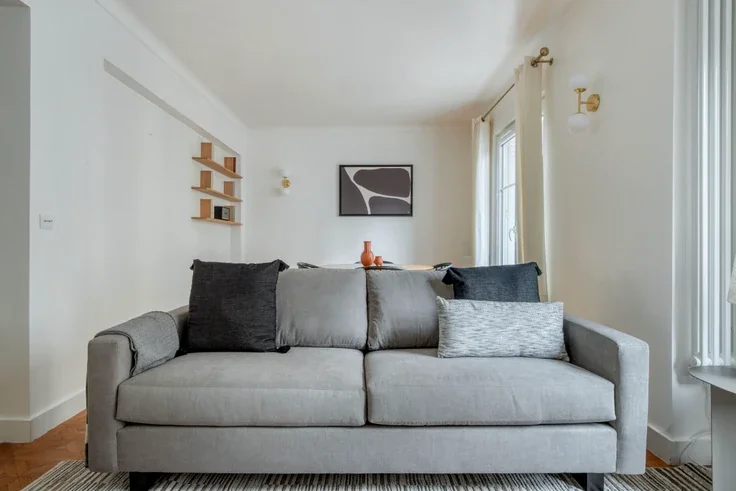 Appartement Rue du Mont Cenis à Paris
