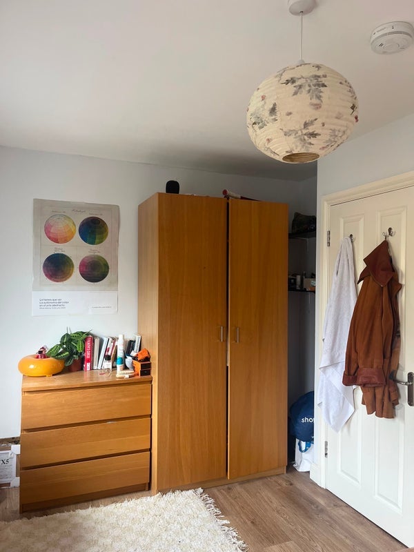 Room Clarence Road in Greater London