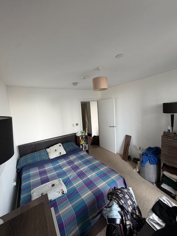 Room Great Eastern Road in Greater London